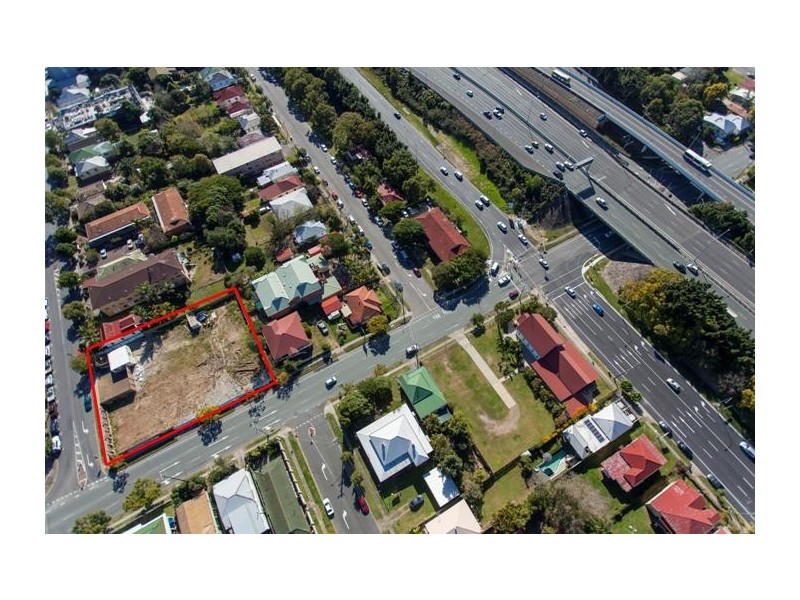 70 Carl Street, Woolloongabba QLD 4102