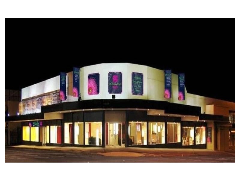 859 Stanley Street, Woolloongabba QLD 4102