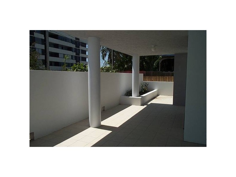 Dornoch Terrace, Highgate Hill QLD 4101