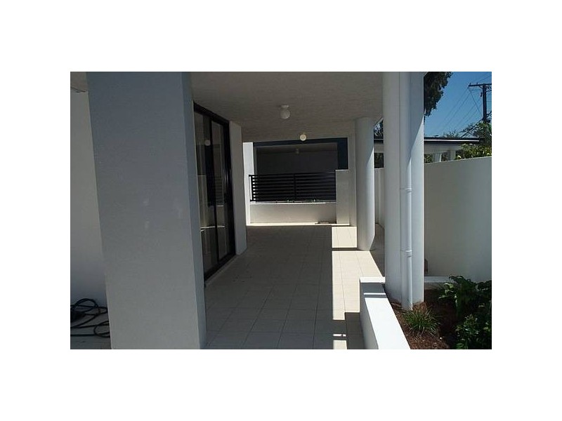 Dornoch Terrace, Highgate Hill QLD 4101