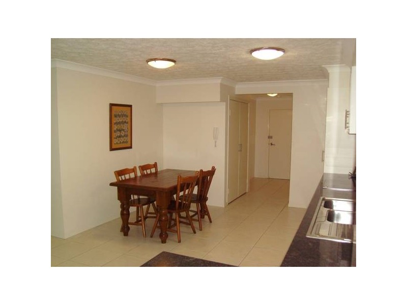 Dornoch Terrace, Highgate Hill QLD 4101