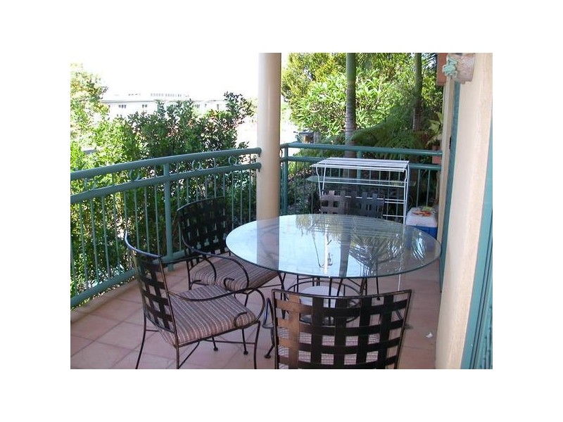 2/17 Beaconsfield Street, Highgate Hill QLD 4101