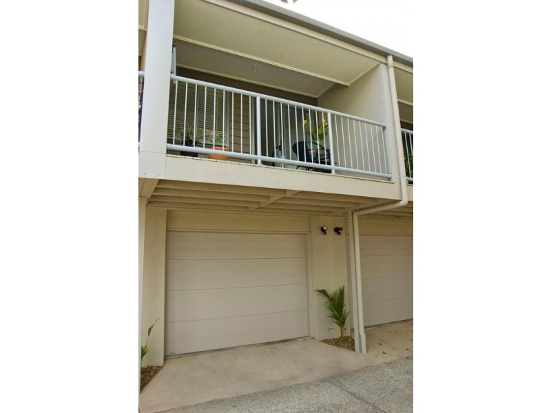 2/58 Ross Street, Woolloongabba QLD 4102