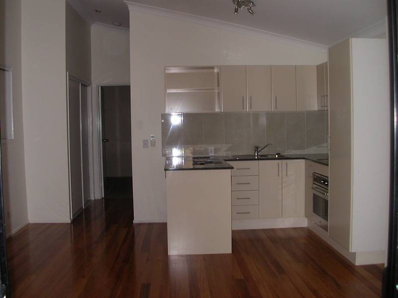 3/15 Dorchester Street, South Brisbane QLD 4101