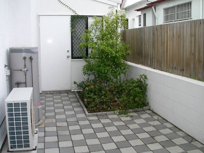 3/15 Dorchester Street, South Brisbane QLD 4101