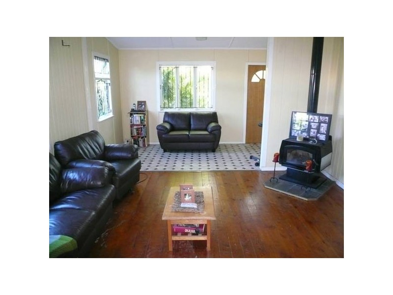 40 Leonard Street, Woolloongabba QLD 4102