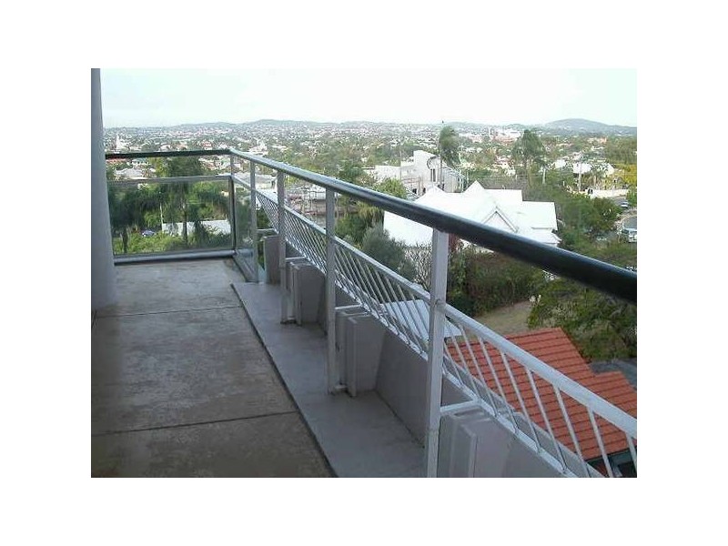 4D/182 Dornoch Terrace, Highgate Hill QLD 4101