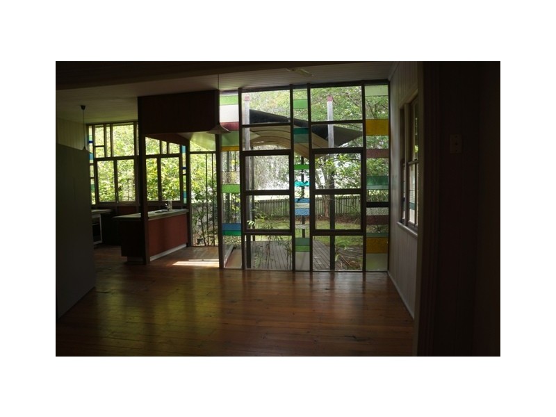 55 Mossgrove Street, Woolloongabba QLD 4102