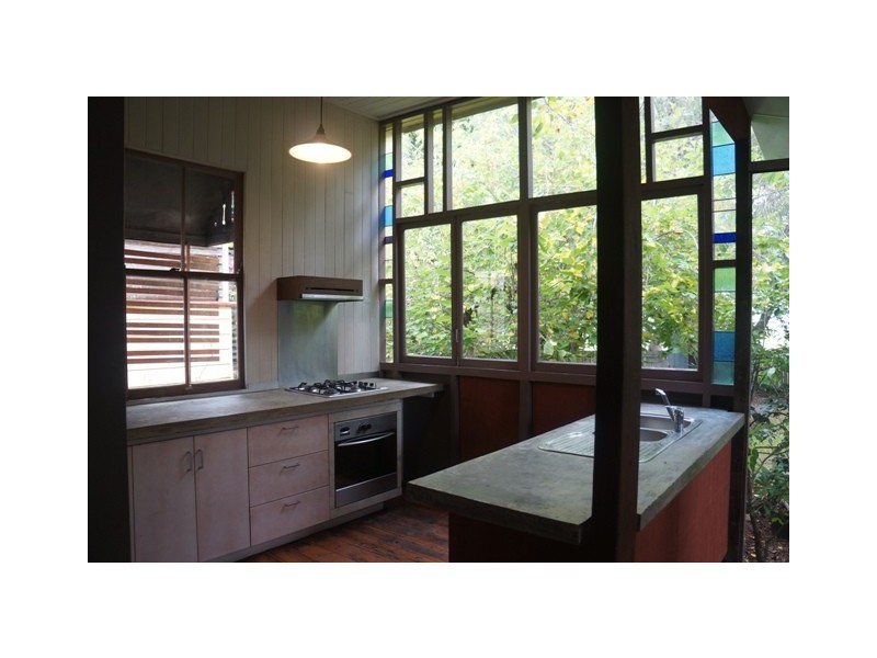 55 Mossgrove Street, Woolloongabba QLD 4102