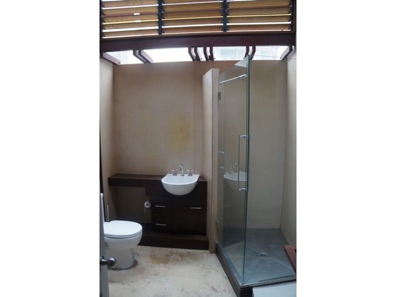 55 Mossgrove Street, Woolloongabba QLD 4102