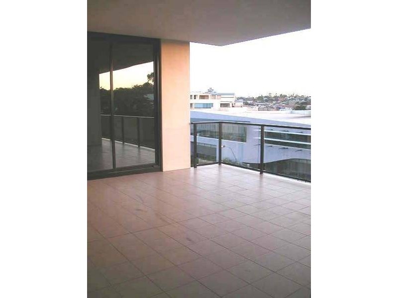 12/6 Edmondstone Street, South Brisbane QLD 4101