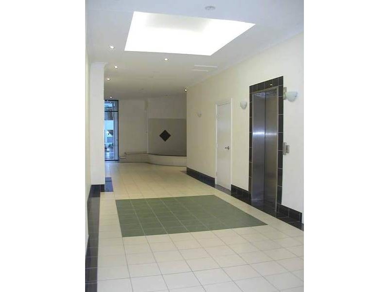 12/6 Edmondstone Street, South Brisbane QLD 4101