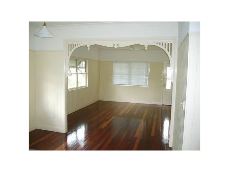 26 Strath Street, Highgate Hill QLD 4101