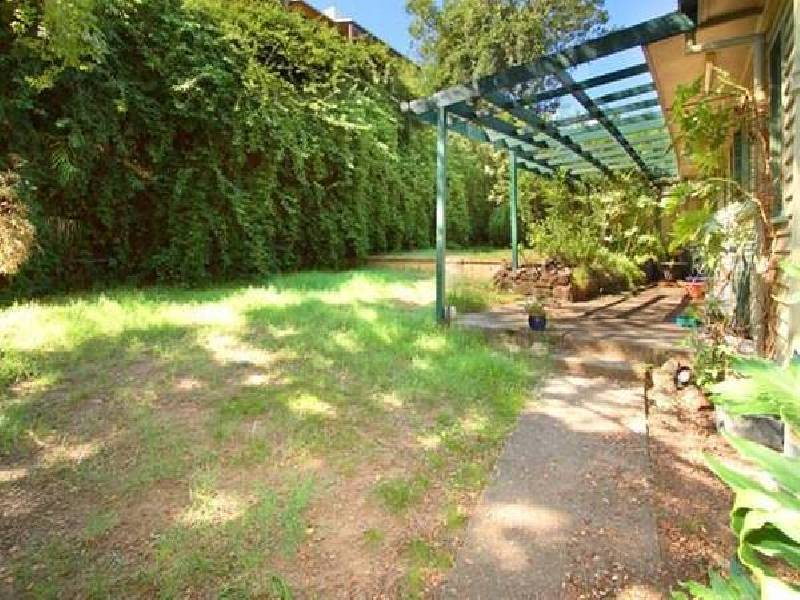 12 St James Street, Highgate Hill QLD 4101