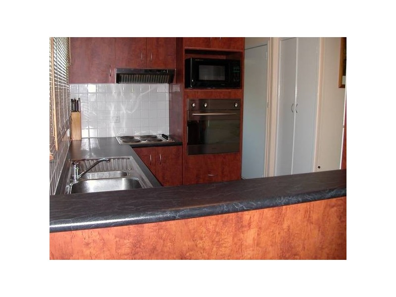 35 Osterley Road, Yeronga QLD 4104