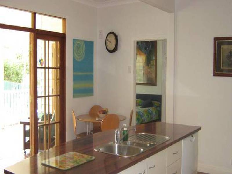 26 Cavan Street, Annerley QLD 4103