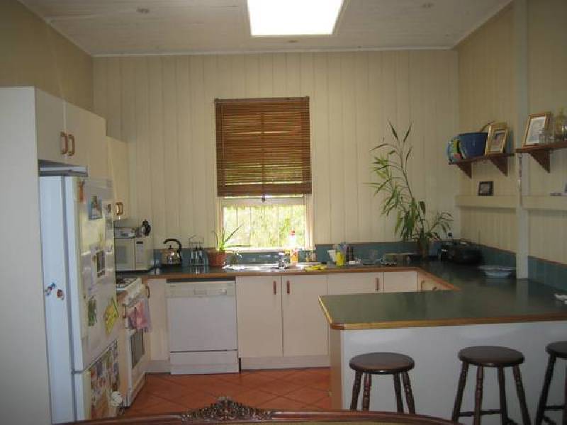 2 Lochaber Street, Dutton Park QLD 4102