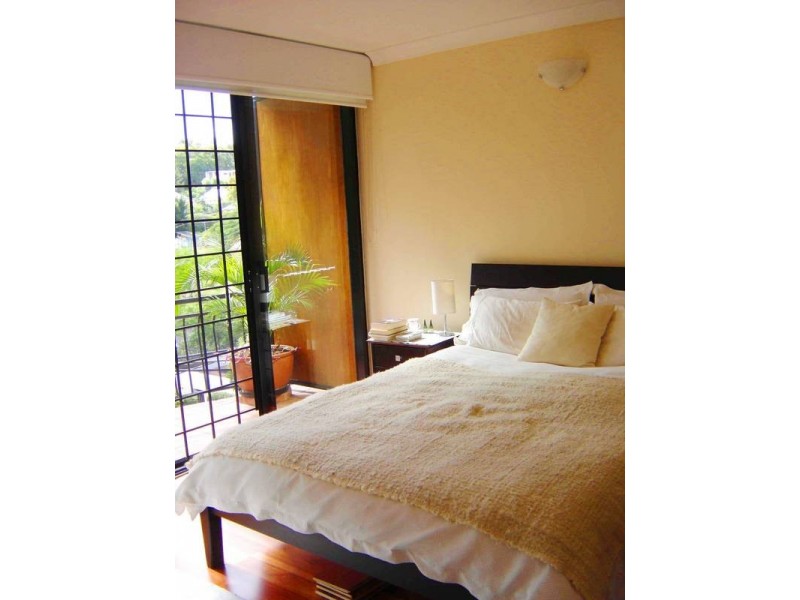 24/25 Dudley Street, Highgate Hill QLD 4101