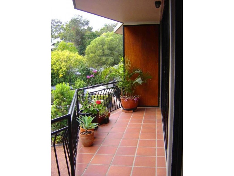 24/25 Dudley Street, Highgate Hill QLD 4101