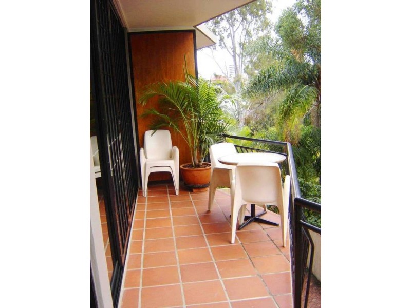24/25 Dudley Street, Highgate Hill QLD 4101
