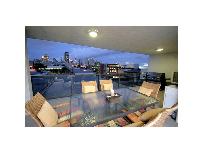 401/14 Cordelia Street, South Brisbane QLD 4101