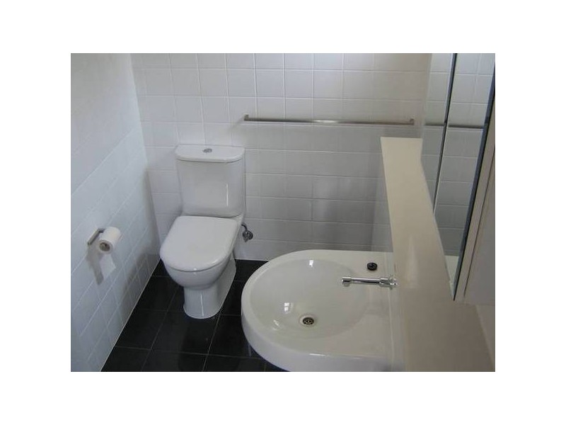 204/18-20 Paradise Street, Highgate Hill QLD 4101