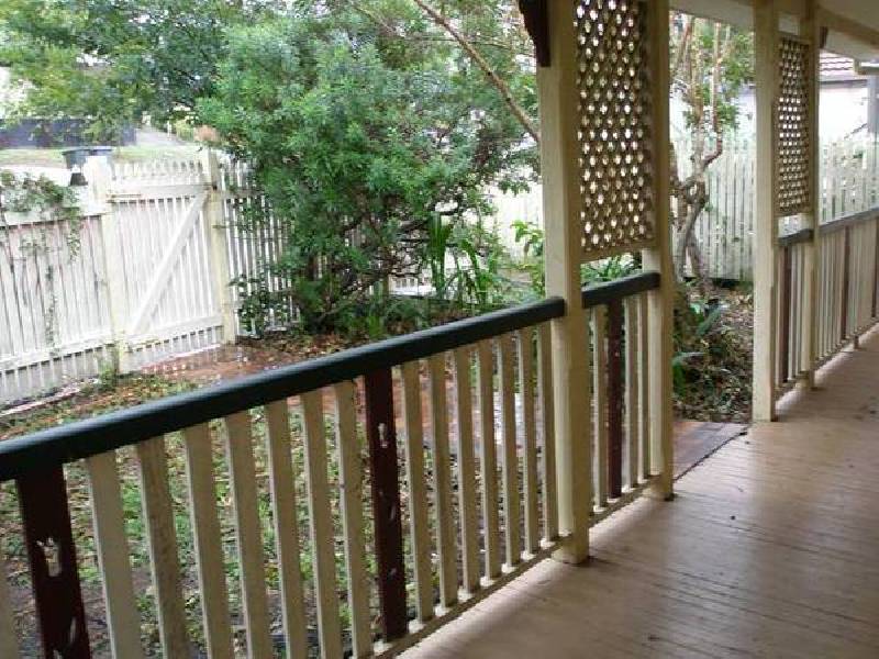 Gertrude Street, Highgate Hill QLD 4101