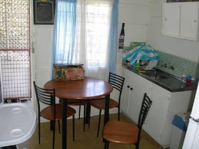 Ellis Street, Greenslopes QLD 4120