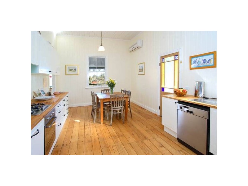 Gray Road, West End QLD 4101