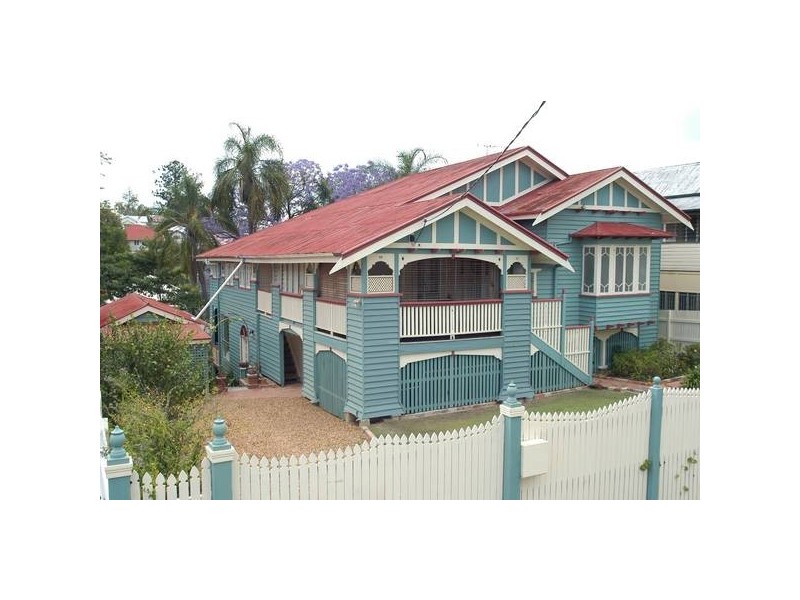 Blakeney Street, Highgate Hill QLD 4101