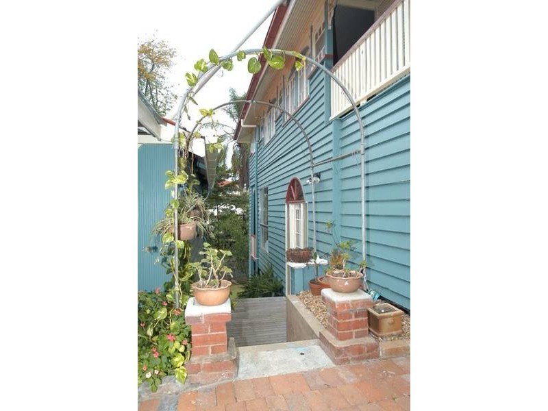 Blakeney Street, Highgate Hill QLD 4101
