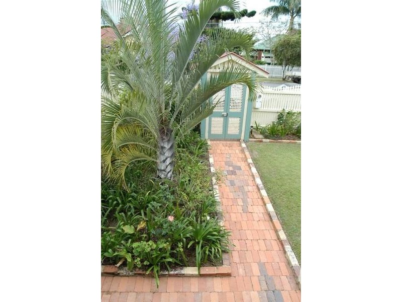 Blakeney Street, Highgate Hill QLD 4101