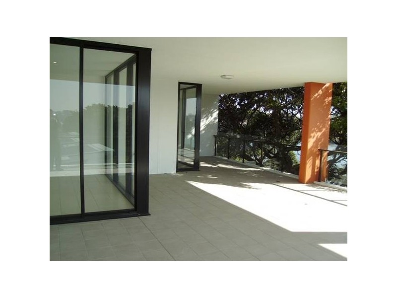 Pidgeon Close, West End QLD 4101