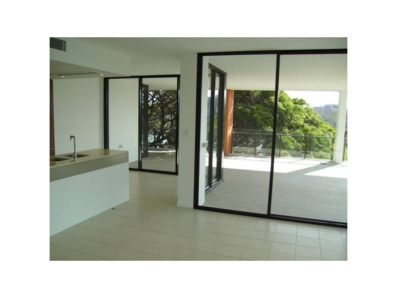 Pidgeon Close, West End QLD 4101