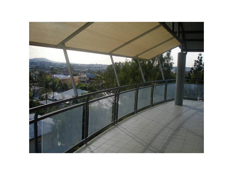 7/67 Hampstead Road, Highgate Hill QLD 4101