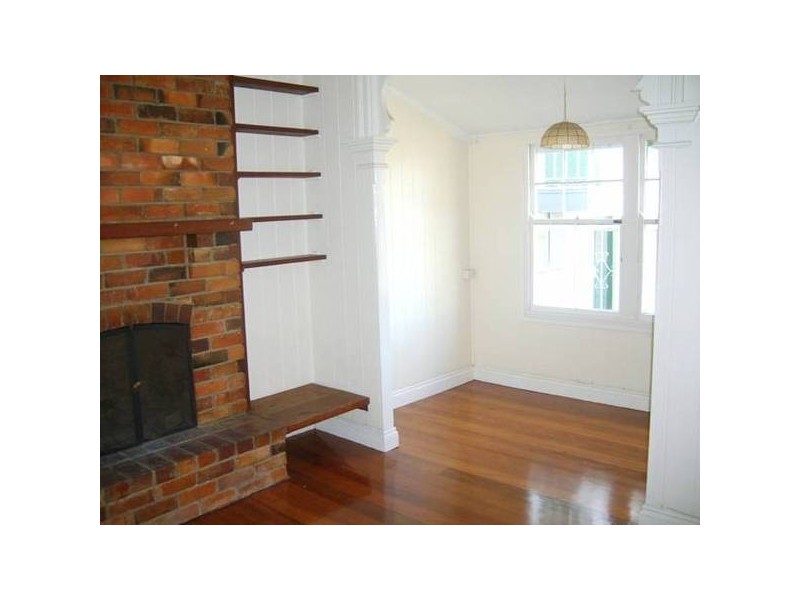 Strath Street, Highgate Hill QLD 4101