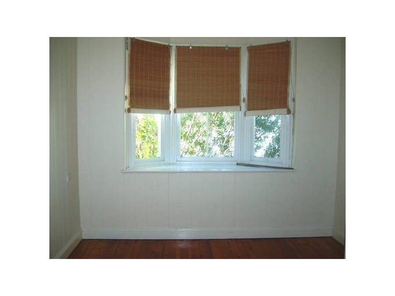 Strath Street, Highgate Hill QLD 4101