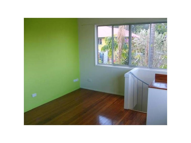 Strath Street, Highgate Hill QLD 4101