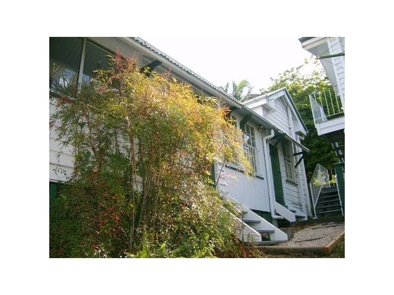 Strath Street, Highgate Hill QLD 4101