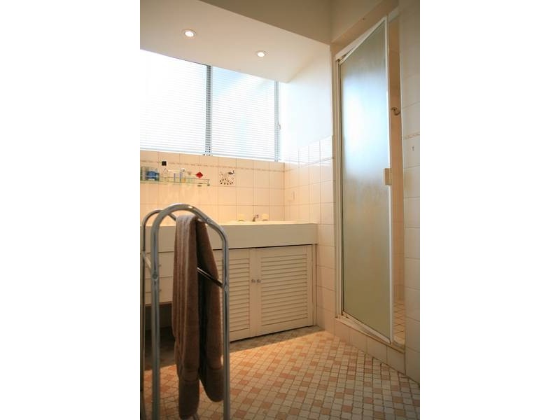 Dornoch Terrace, Highgate Hill QLD 4101