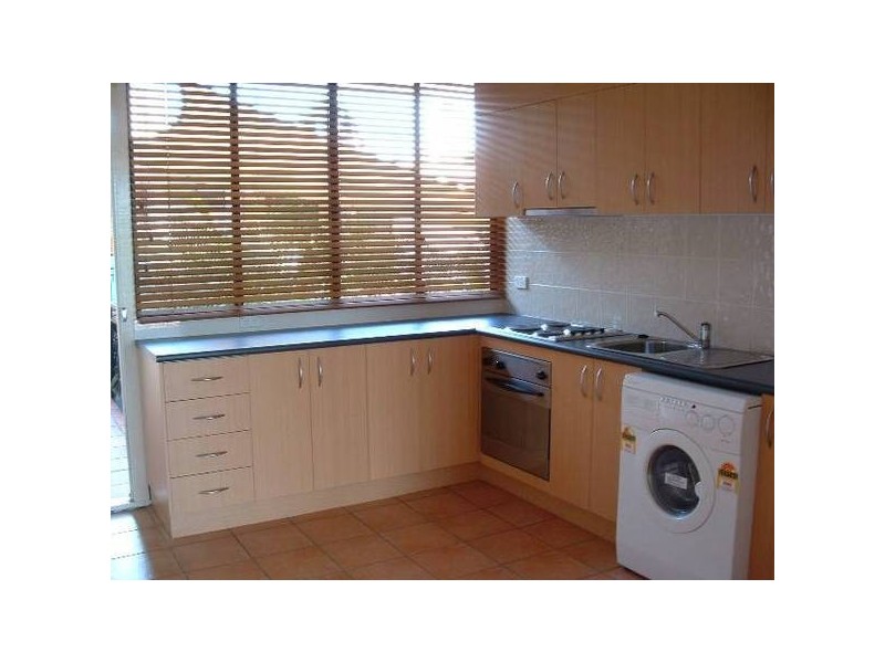 Dudley Street, Highgate Hill QLD 4101