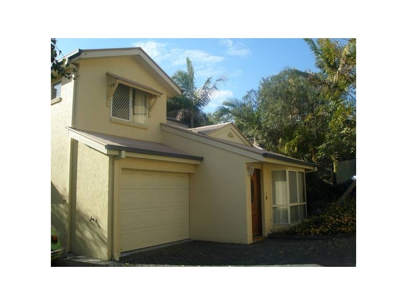 4/19 Athlone Street, Woolloongabba QLD 4102