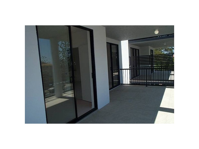 Dornoch Terrace, Highgate Hill QLD 4101