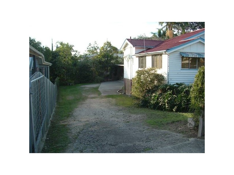 15 Wilkins Street East, Annerley QLD 4103