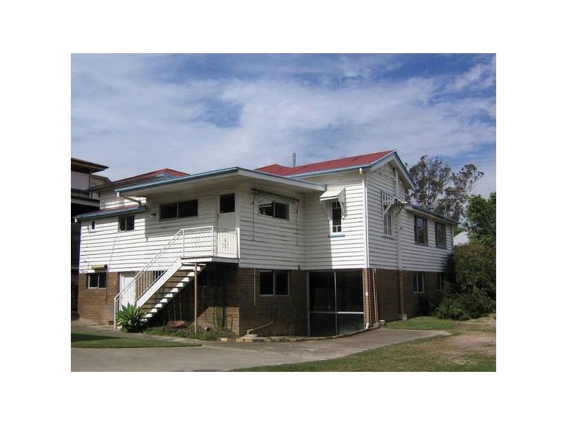 15 Wilkins Street East, Annerley QLD 4103