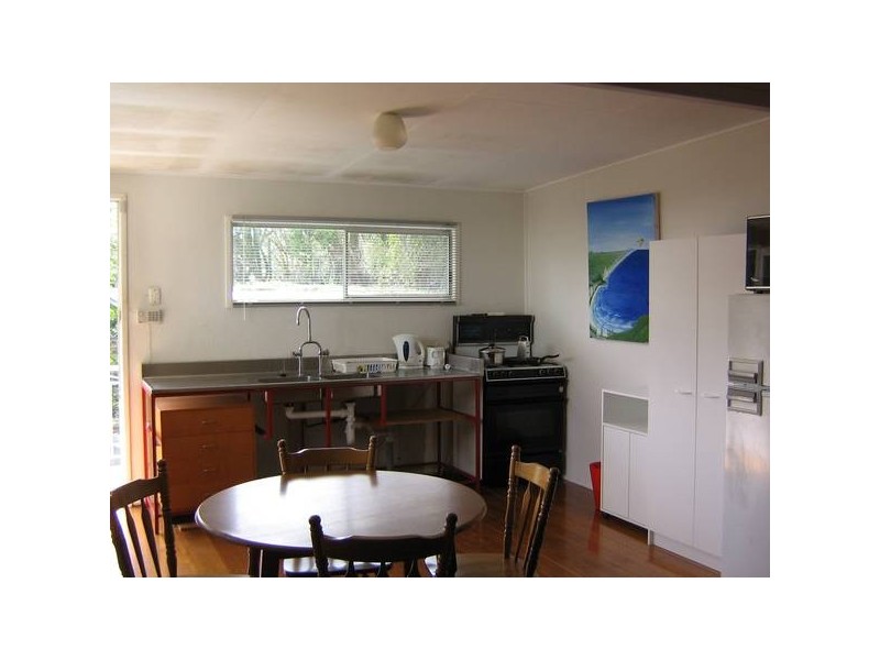 15 Wilkins Street East, Annerley QLD 4103