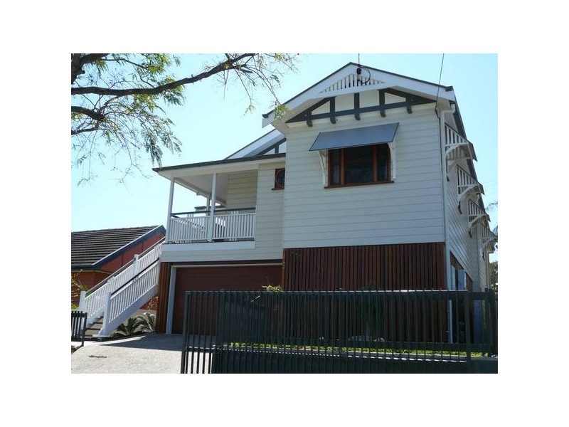 243 Ferguson Road, Seven Hills QLD 4170