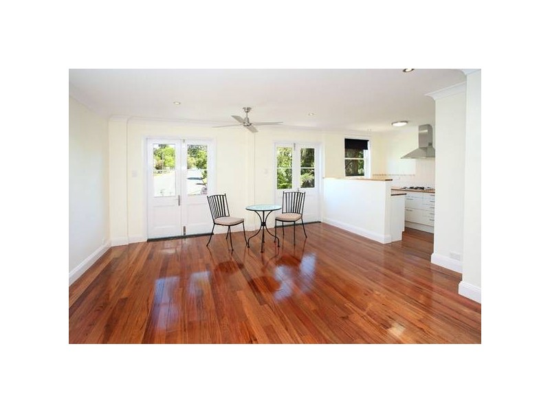 35 Blakeney Street, Highgate Hill QLD 4101