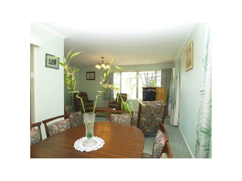 9 Grounds Street, Yeronga QLD 4104