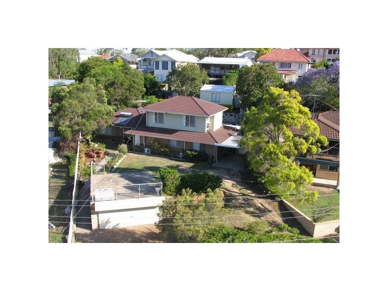 9 Grounds Street, Yeronga QLD 4104